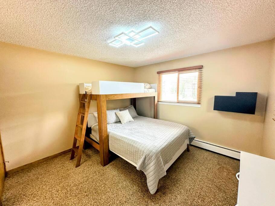 Winter Haus, Winter Park 2 Bedrooms Corner Unit W Outdoor Patio Walking Distance To The Center Of Town Exterior foto