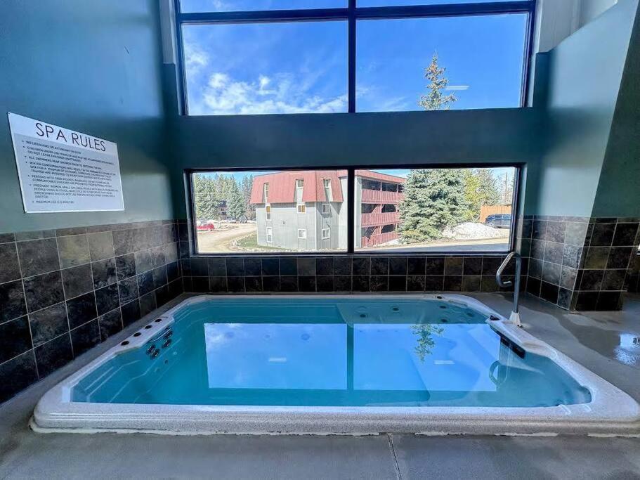 Winter Haus, Winter Park 2 Bedrooms Corner Unit W Outdoor Patio Walking Distance To The Center Of Town Exterior foto